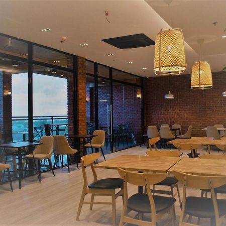 West Prime Hotel Calbayog Bagian luar foto