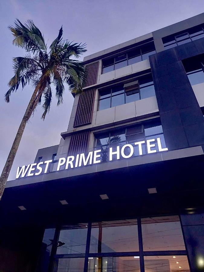 West Prime Hotel Calbayog Bagian luar foto