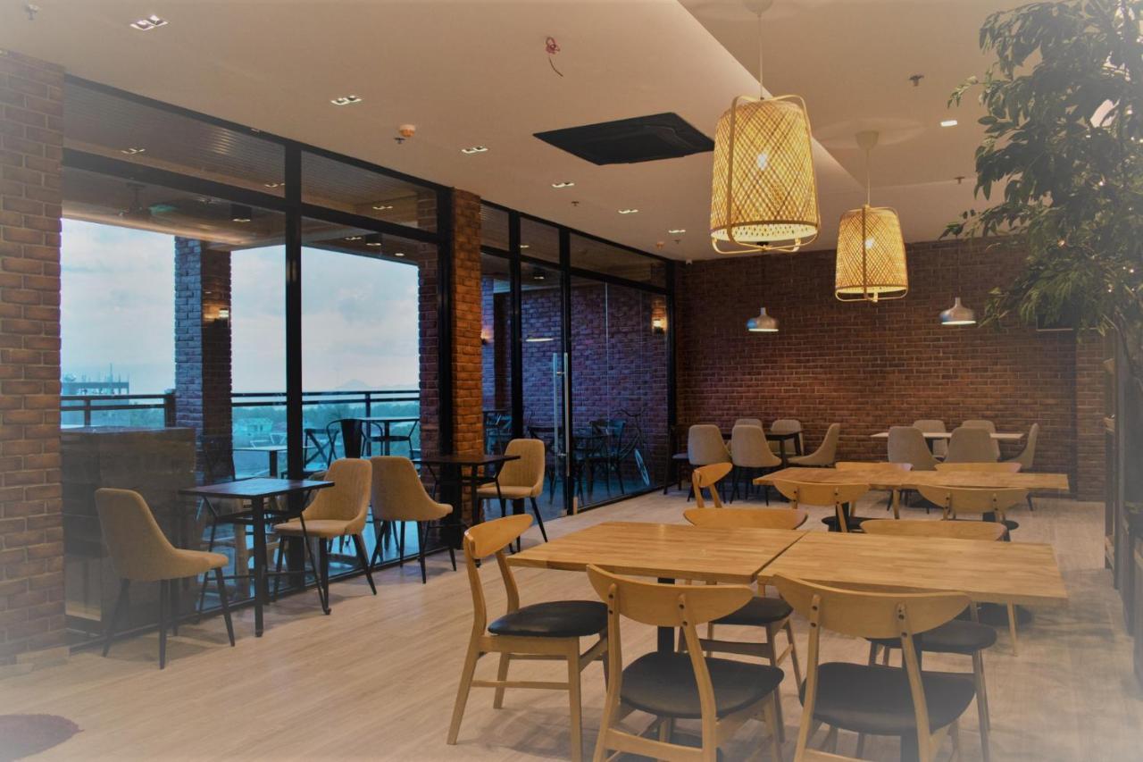 West Prime Hotel Calbayog Bagian luar foto