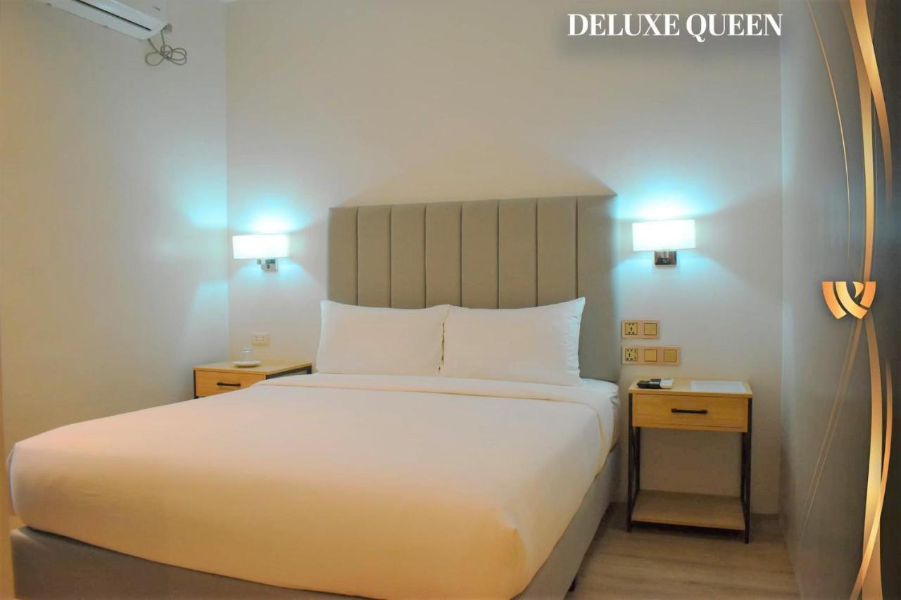 West Prime Hotel Calbayog Bagian luar foto